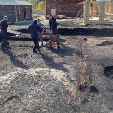 На раскопках в Тотьме обнаружен старинный рассолопровод
